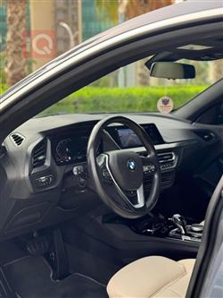 بي ام دبليو الفئة 2